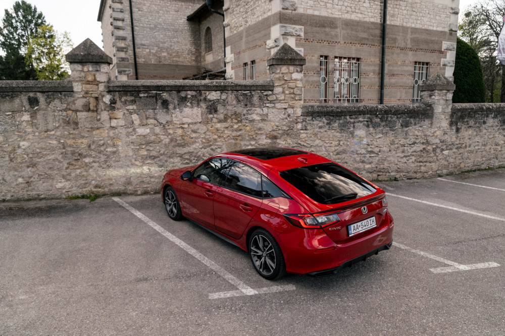 Honda Civic e:HEV Advance 2026